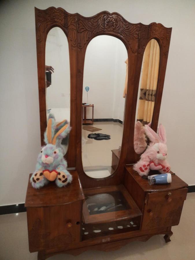 Dulmini Homestay เอลลา ภายนอก รูปภาพ