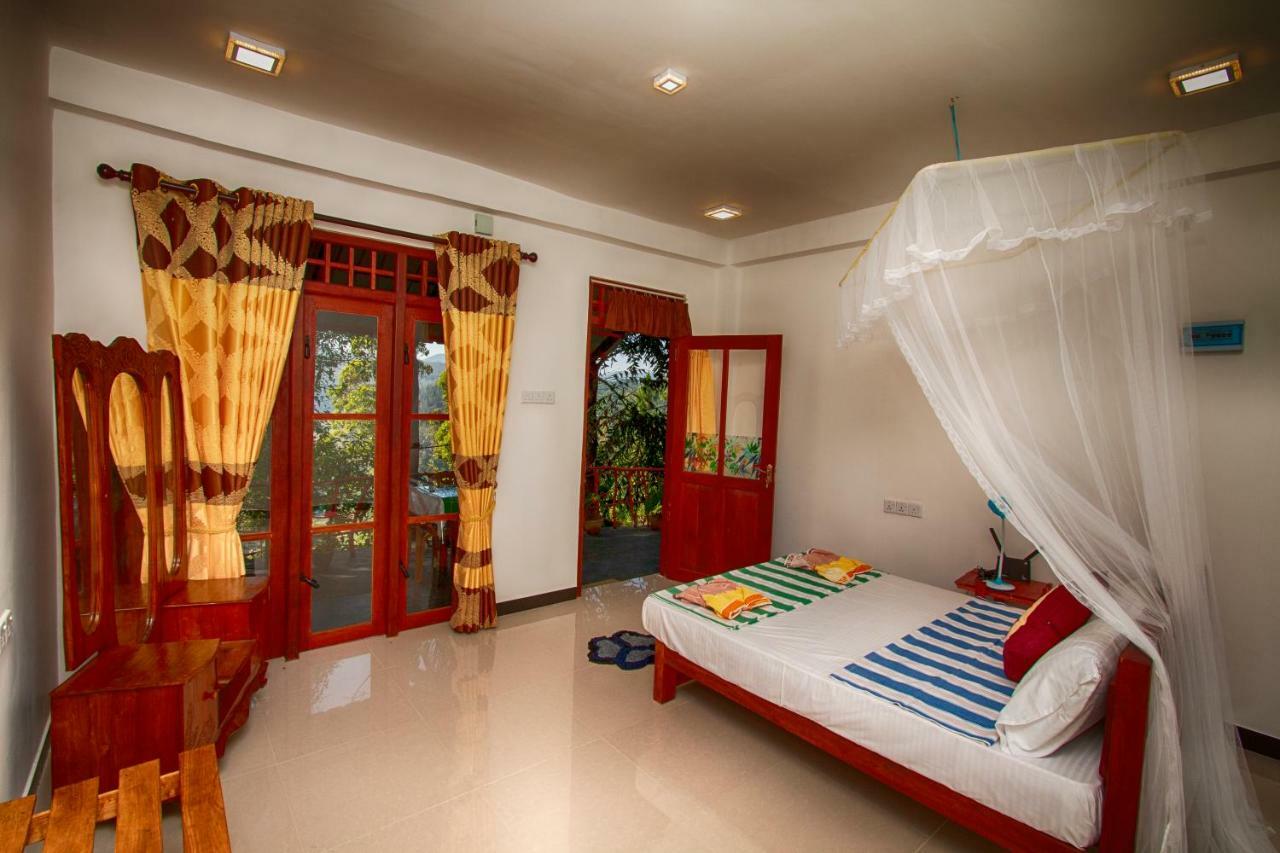 Dulmini Homestay เอลลา ภายนอก รูปภาพ